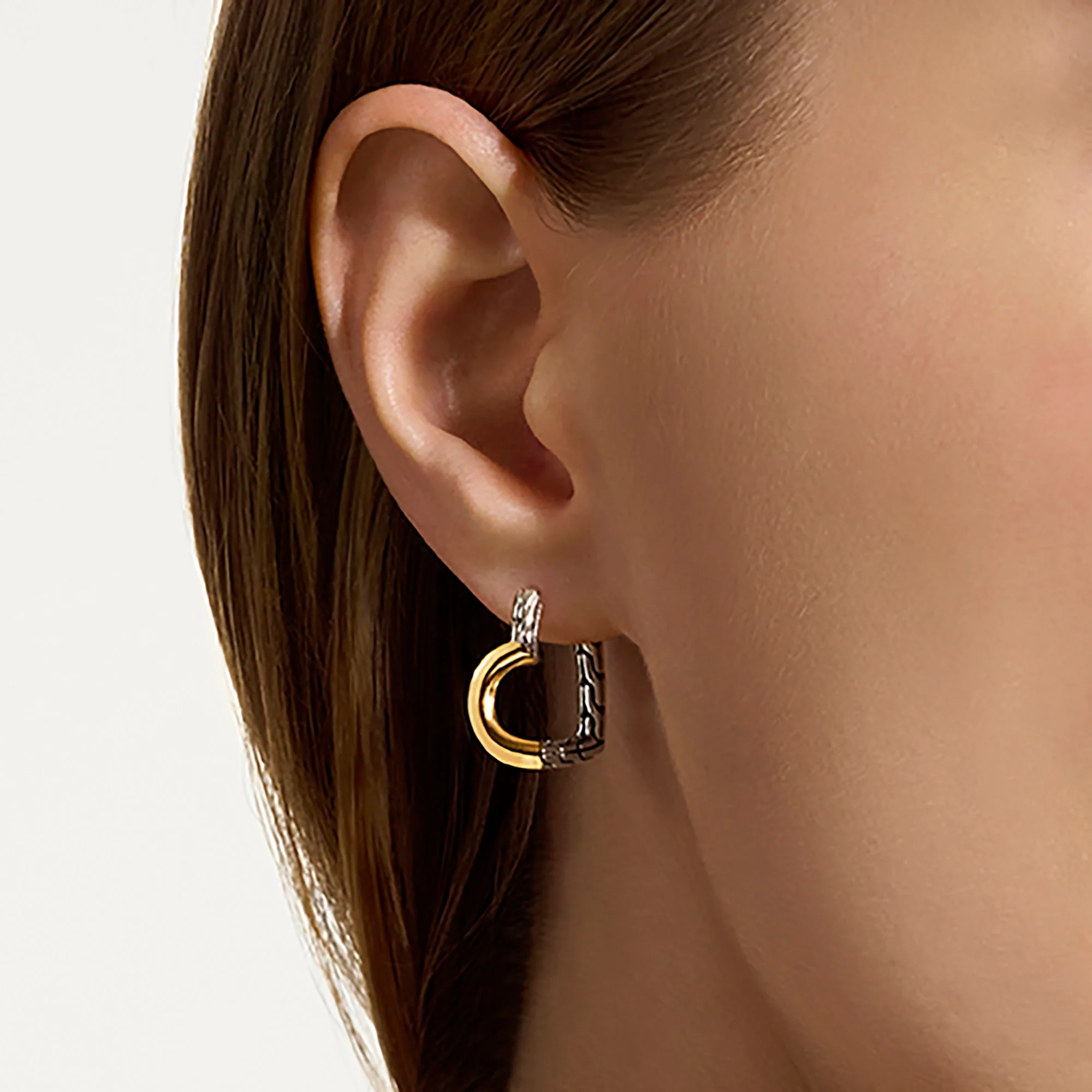 JH Essential Heart Hoop Earrings, Gold, Sterling Silver, 21MM|EZZ98968 - Image 4